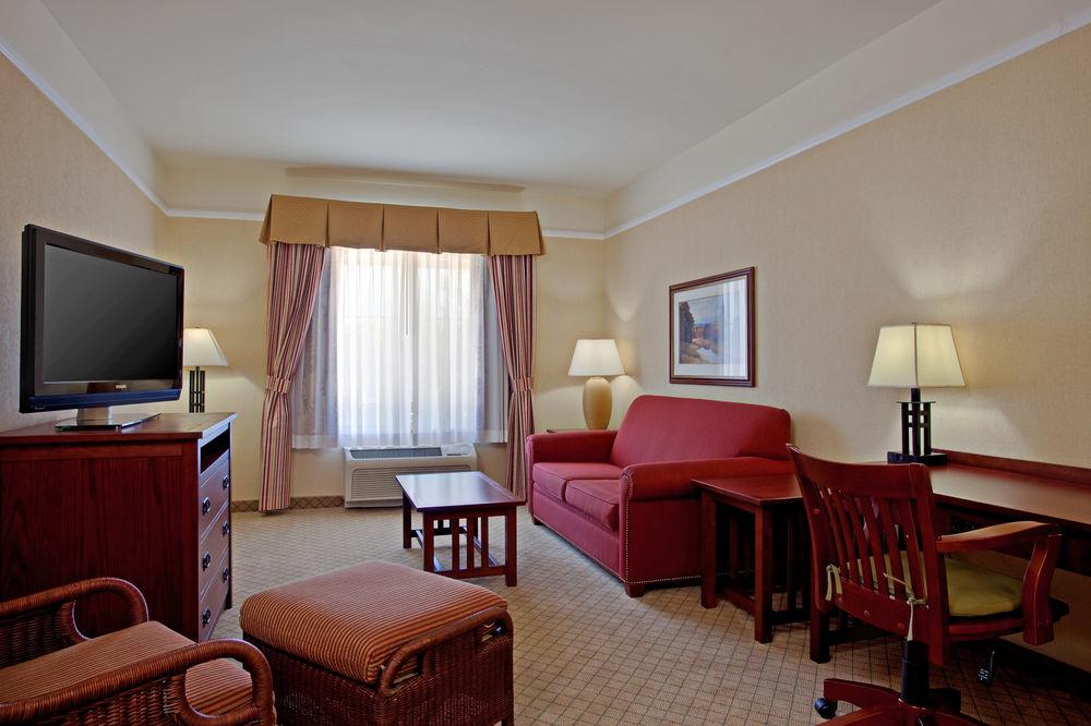 Holiday Inn Express Hotel & Suites San Dimas, An Ihg Hotel מראה חיצוני תמונה