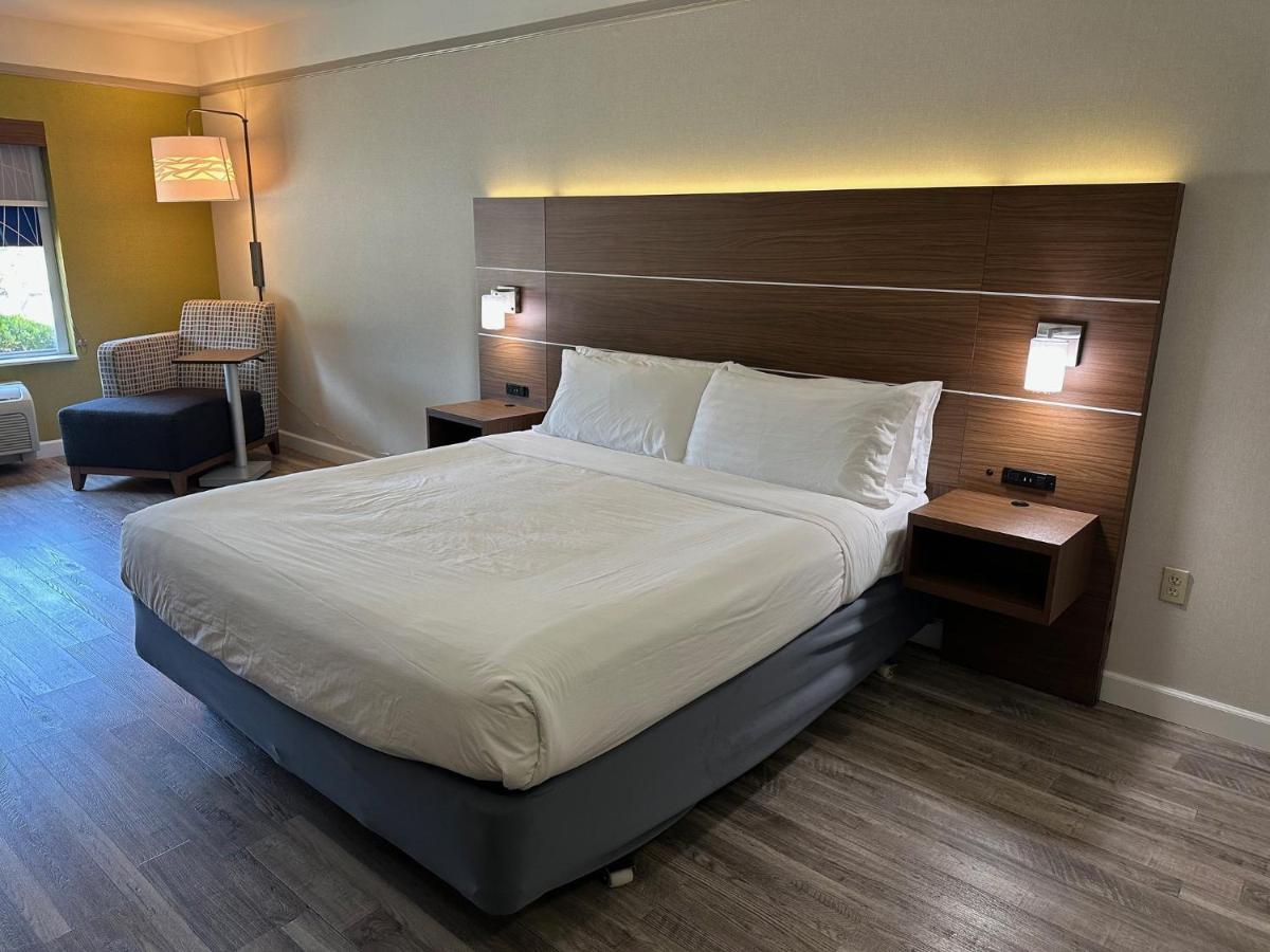 Holiday Inn Express Hotel & Suites San Dimas By Ihg מראה חיצוני תמונה